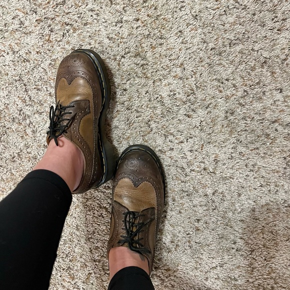 Dr. Martens Vintage 1990s Brogue Oxford Two Tone Wingtip Shoes Size 9 - Picture 7 of 16